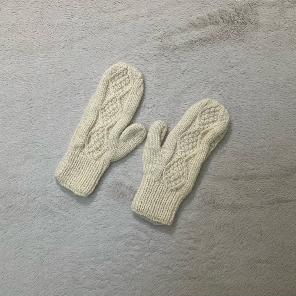 Handmade Fisherman Knit 100% Wool Mittens M/L